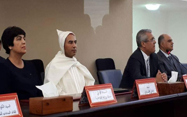 الوزير محمد بنعبد القادر يشرف على تنصيب مصطفى معزة عاملا على إقليم تازة