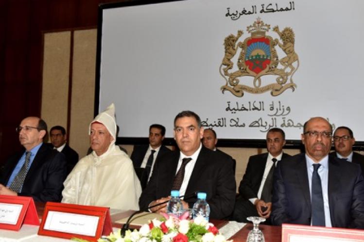 وزارة الداخلية: الولاة والعمال يساهمون براتب شهر واحد في صندوق مواجهة فيروس كورونا