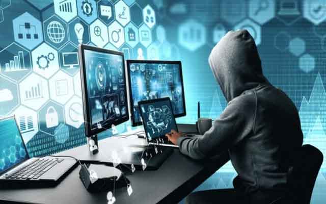 مراكش.. توقيف أربعة أشخاص متورطين في قضية تتعلق بالقرصنة المعلوماتية