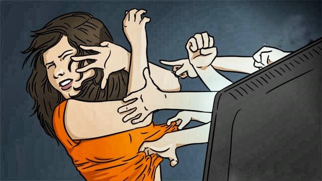 تقرير رسمي.. قرابة 1.5 مليون امرأة هن ضحايا العنف الإلكتروني