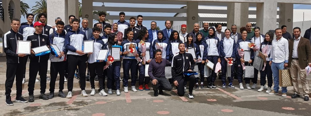 البيضاء.. الاحتفاء بتلاميذ ثانوية الرياضيين المتوجين بمختلف البطولات المدرسية