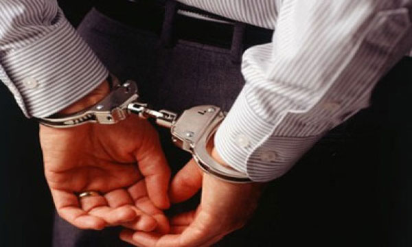 اعتقال مواطن سويدي بمطار أكادير..إقرأ التفاصيل